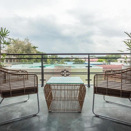 Stonehill Suites Bacolod Exterior foto